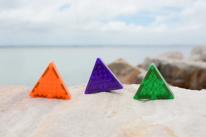 MAGBRIX® MAGNETIC BRICK TILE - EQUILATERAL TRIANGLE 12 PCS PACK