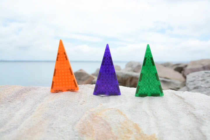 MAGBRIX® MAGNETIC BRICK TILE - ISOSCELES TRIANGLE 12 PCS PACK